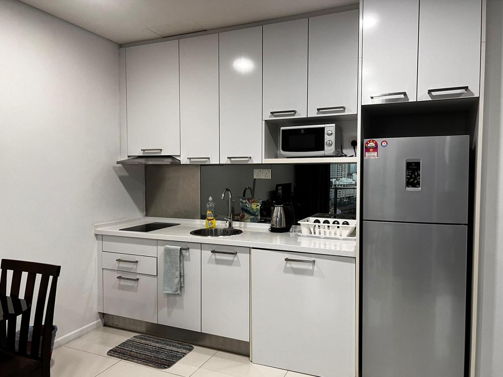 Summer Suites Klcc By Homestay Kuala Lumpur Bagian luar foto